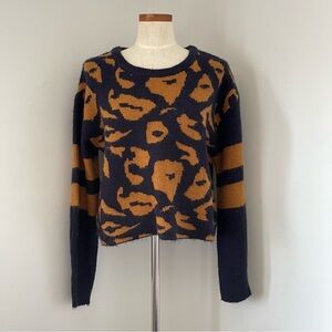 Revolve brand John + Jenn brown Leopard print Varsity sweater size M preowned